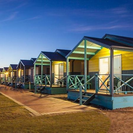 Dongara Tourist Park Hotel Port Denison Exterior foto