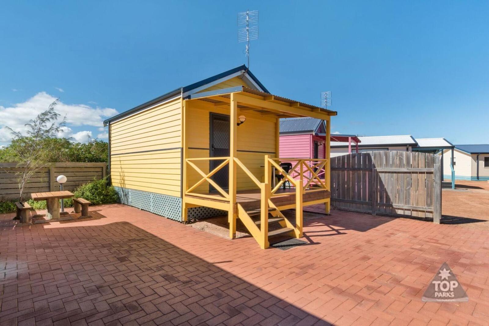 Dongara Tourist Park Hotel Port Denison Exterior foto